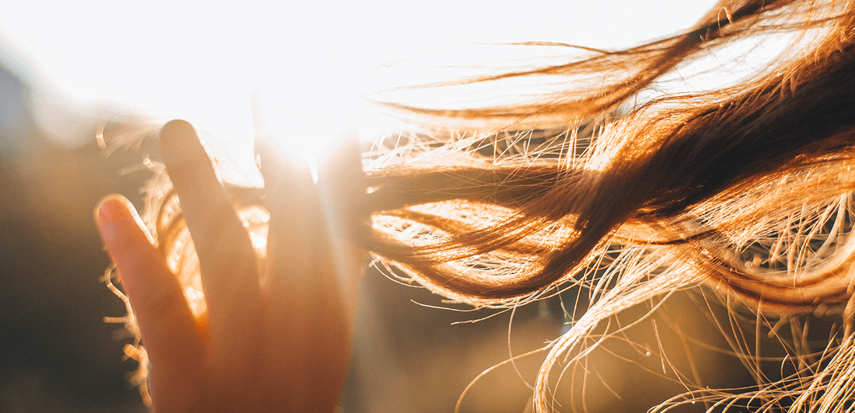 Ochrana vlasů a ochrana před slunečním zářením