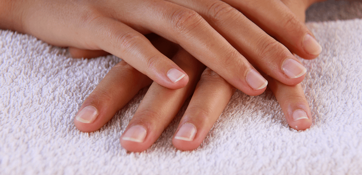4 GOOD HABITS FOR GREAT NAILS